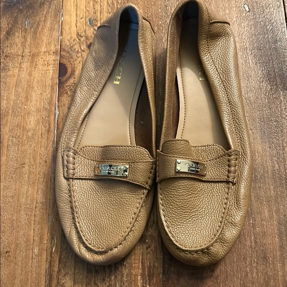 Coach Tan Flats Timeless Moccasin-Style Loafers
